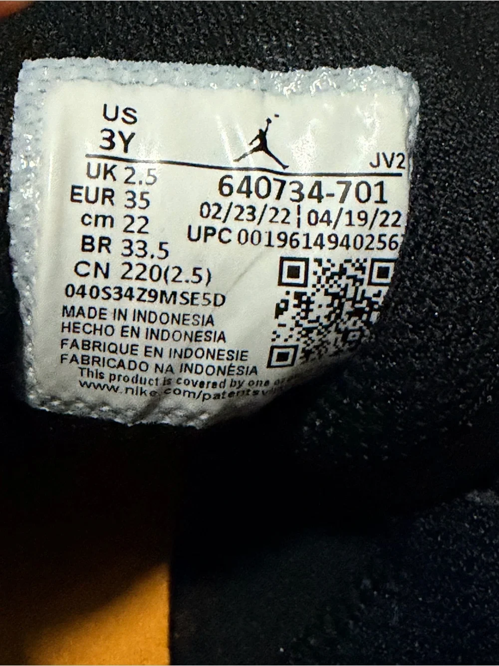 Air Jordan 1 Mid Taxi Black Toe Yellow Pollen youth Size 3Y Nike